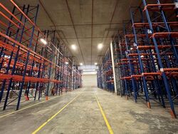 Jalan Buroh (D22), Warehouse #578702161